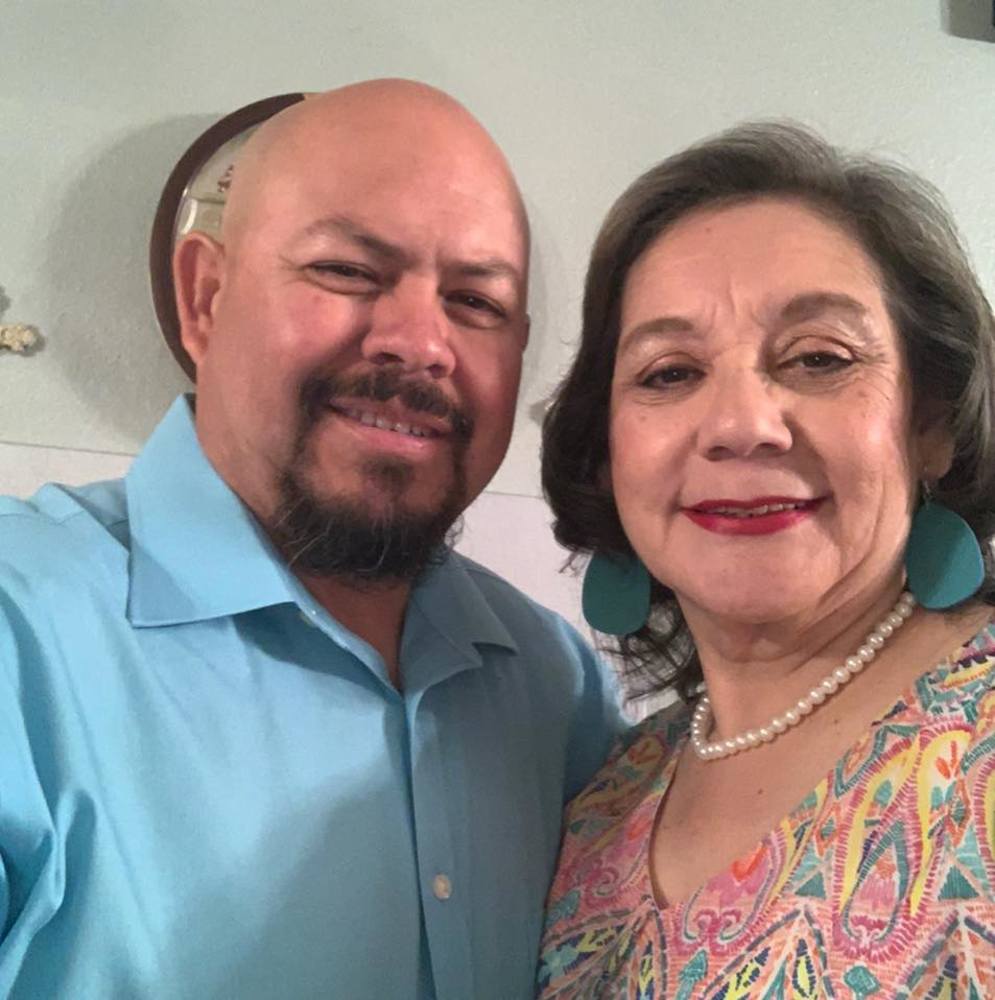 Meet your Posher, Tomasa